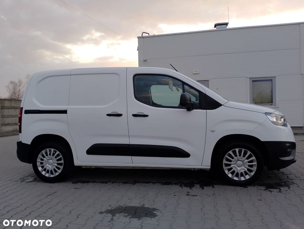 Toyota PROACE CITY L1 1.5d-102PS 3 OSOBY 100000km - 6