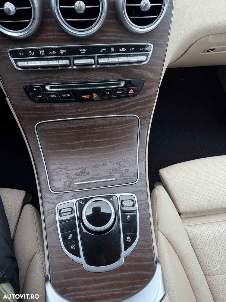 Mercedes-Benz GLC 220 d 4Matic 9G-TRONIC Exclusive - 23