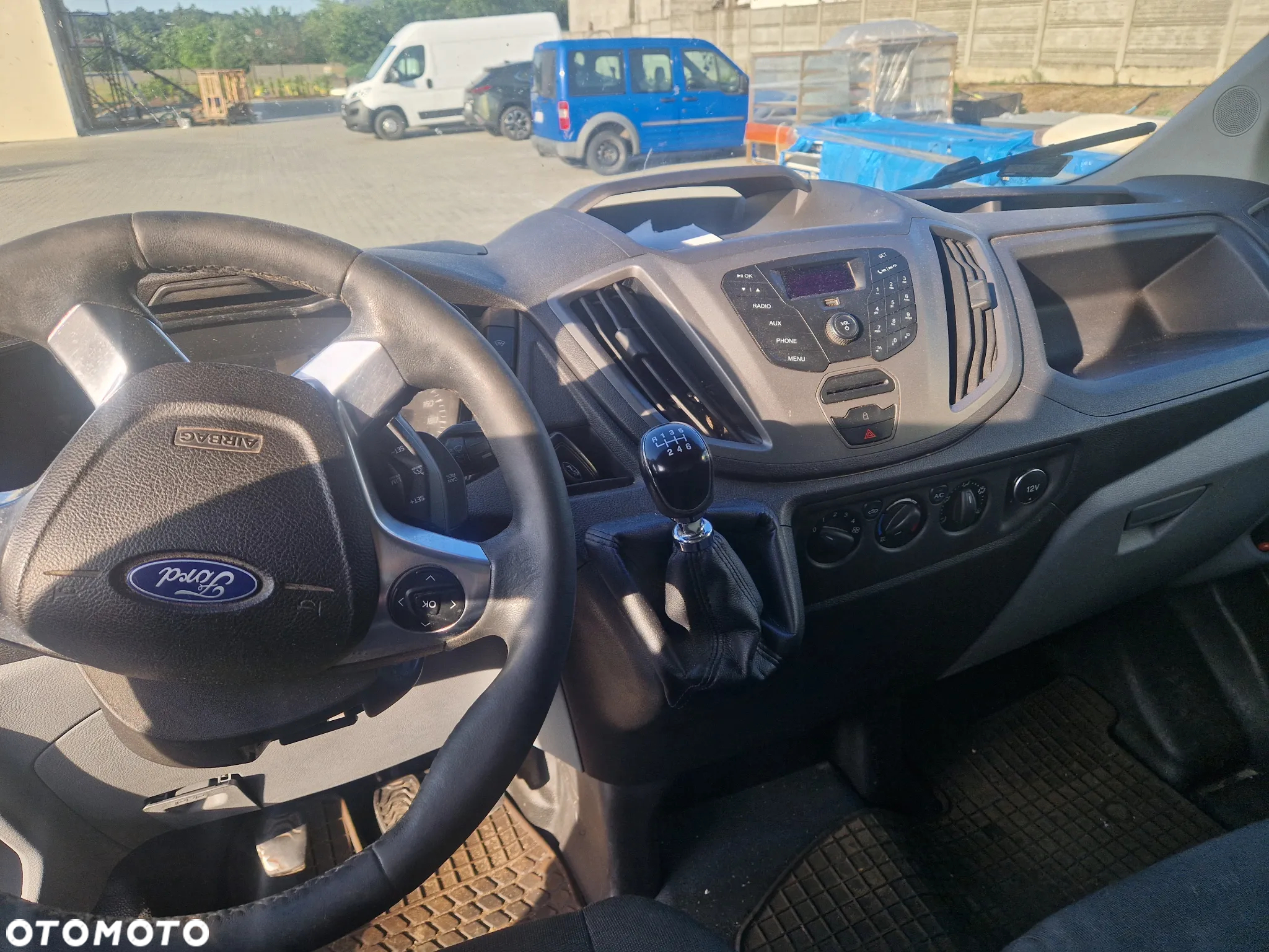Ford Izoterma - 6