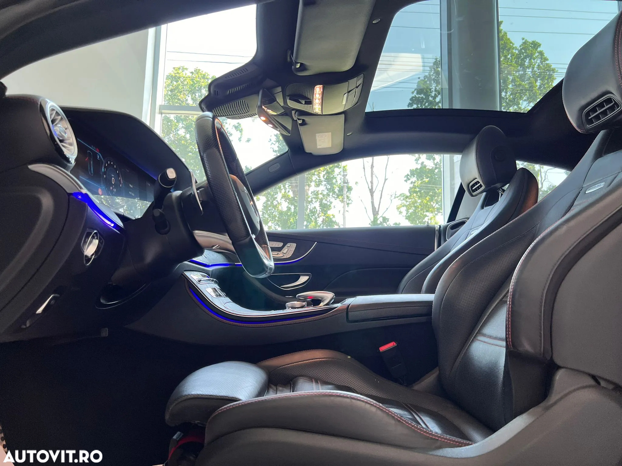 Mercedes-Benz E - 8