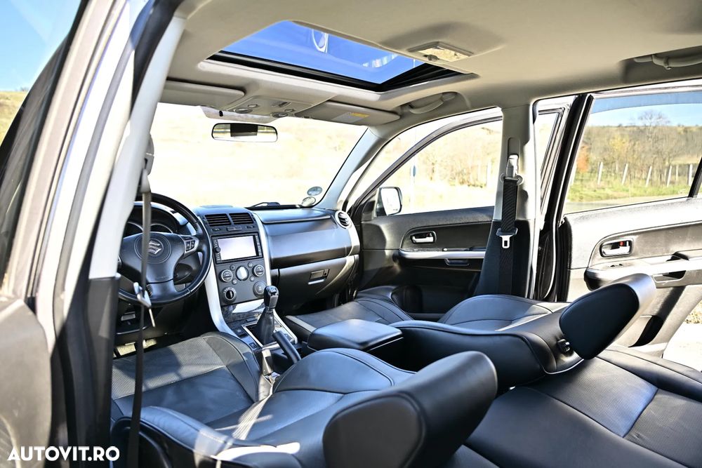 Suzuki Grand Vitara 1.9 DDiS X30 - 12