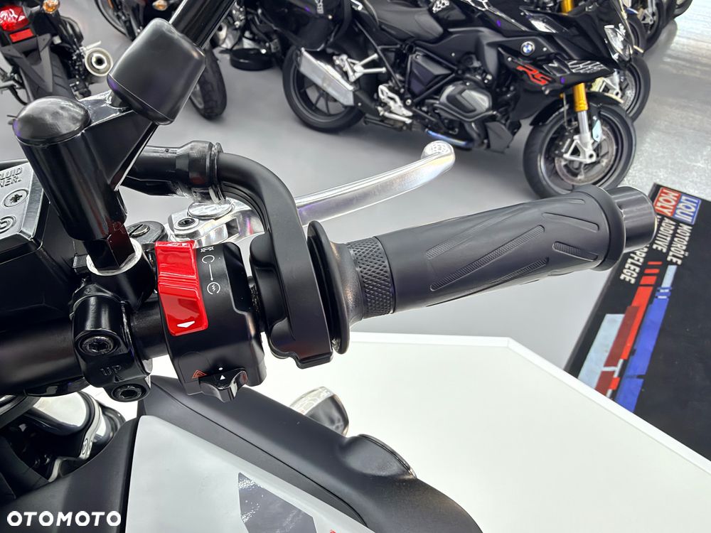 Yamaha MT - 34
