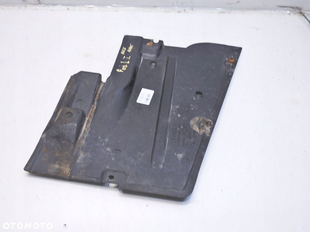 OSŁONA PODWOZIA LEWY TYŁ AUDI A6 C6 AVANT - 5