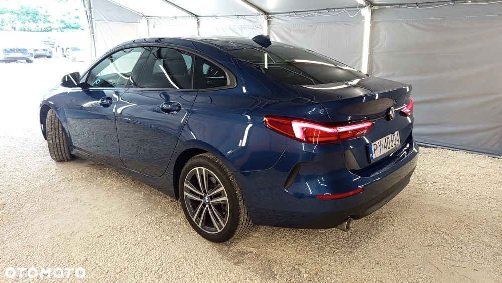 BMW Seria 2 218i Advantage - 11