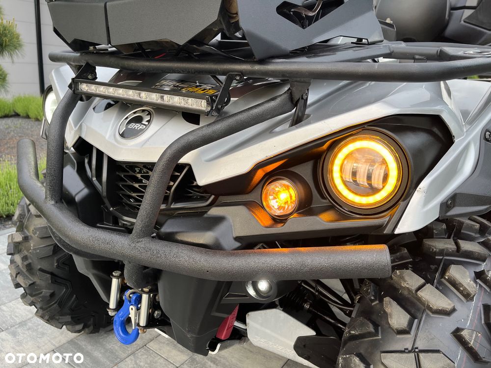 Can-Am Outlander - 10
