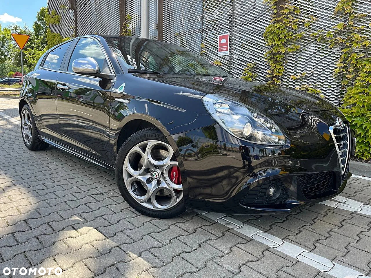 Alfa Romeo Giulietta 1750 TBi Quadrifoglio Verde - 10