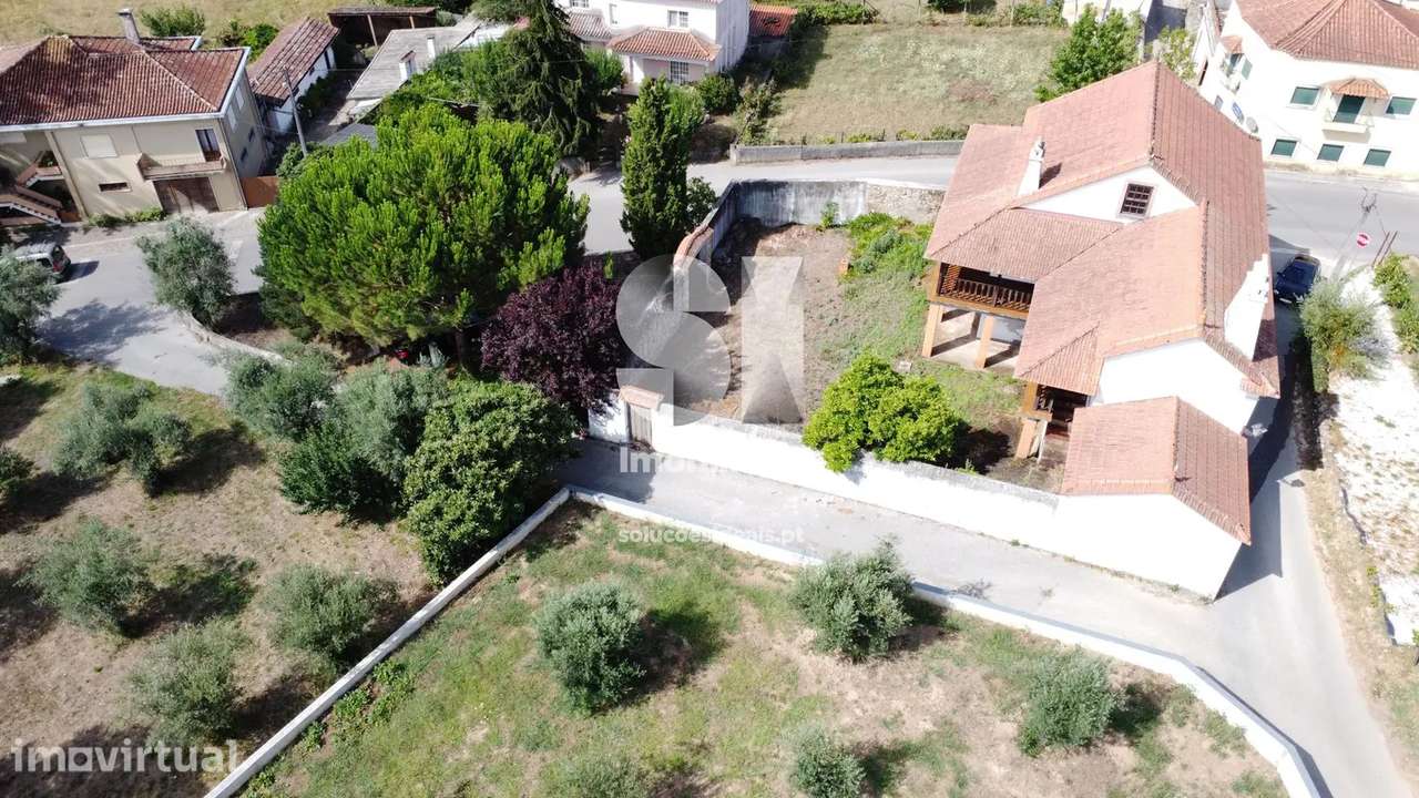 Moradia Isolada T3 / Vila Nova de Poiares - Grande imagem: 2/23