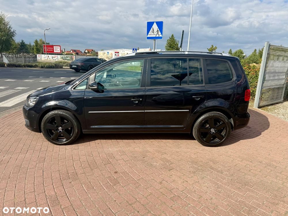 Volkswagen Touran 2.0 TDI DPF Highline DSG - 32