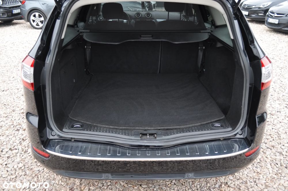 Ford Mondeo 2.0 Viva Titanium - 37