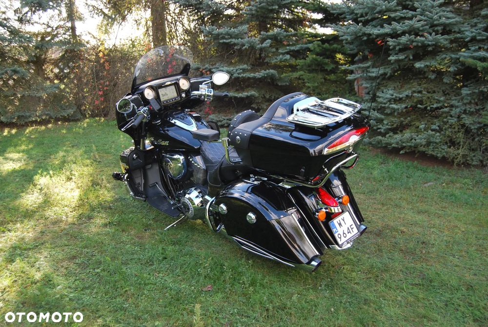 Indian Roadmaster - 2