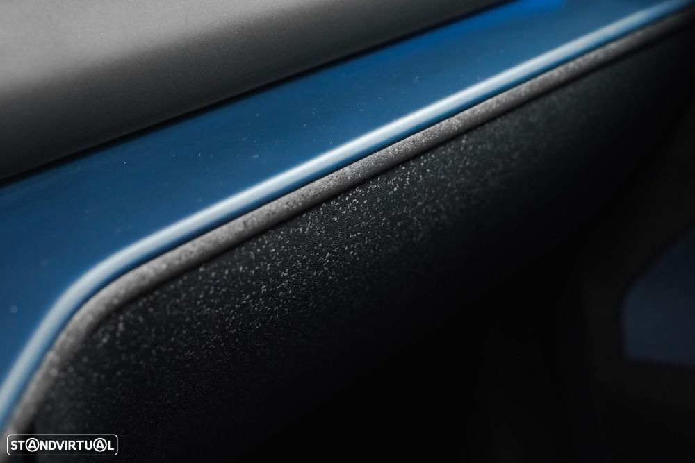 Volvo EX30 69 kWh Twin Motor Plus - 27