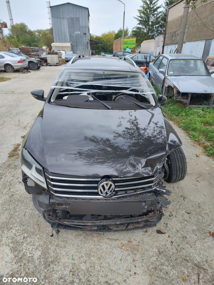 Volkswagen Passat 2.0 TDI DPF Comfortline - 1