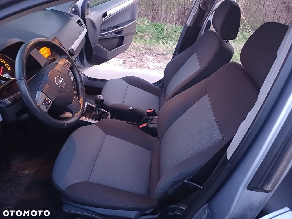 Opel Astra 1.6 Start - 13