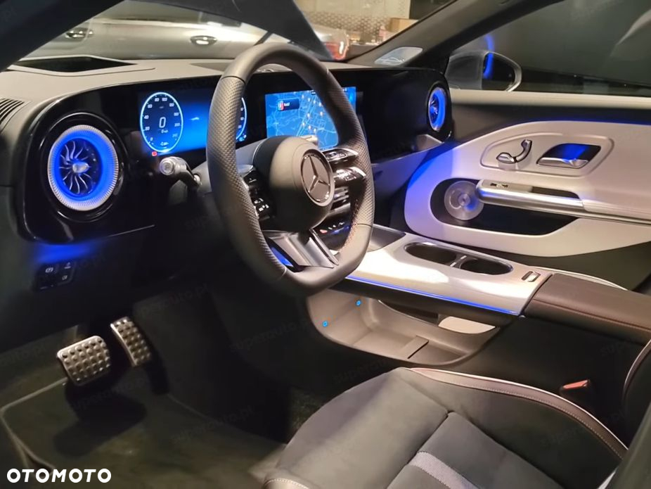 Mercedes-Benz CLA - 7