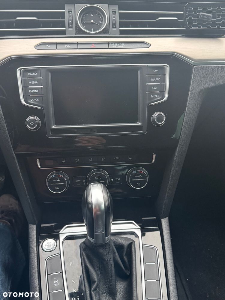 Volkswagen Passat 2.0 TDI BMT Highline DSG7 - 6