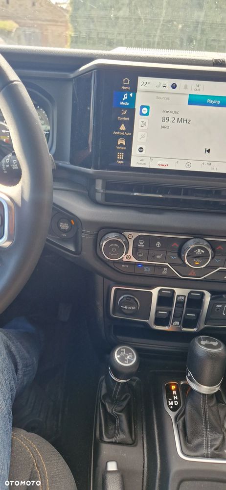 Jeep Wrangler - 5