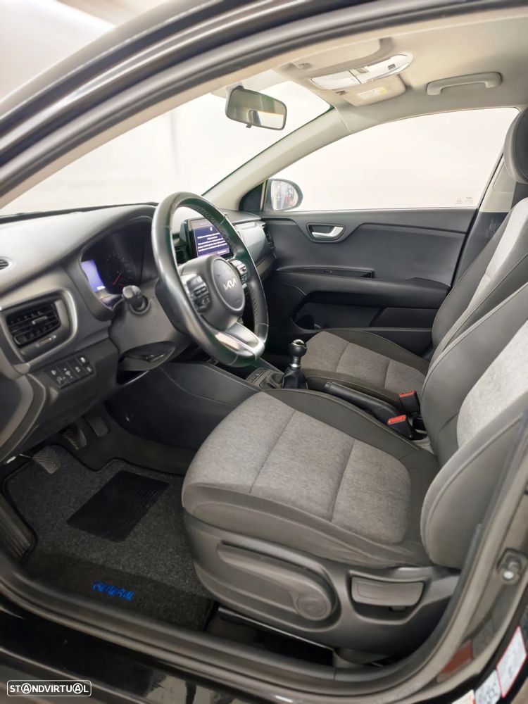 Kia Stonic 1.2 Dynamic — fotografia 6