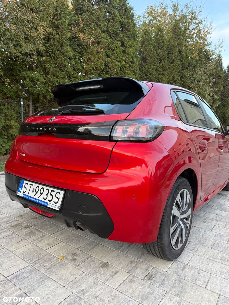 Peugeot 208 2020 photo 3