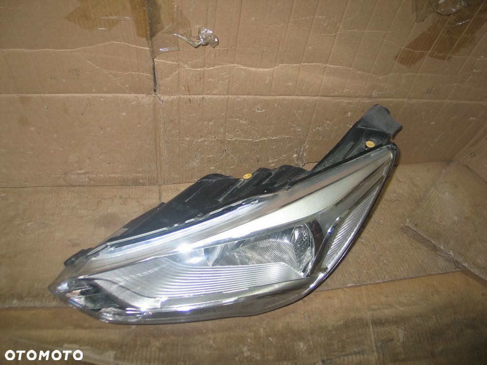 lampa przod ford c-max cmax mk2 lift 14-19r. zwykla + led F1CB-13W030-CC EU - 2