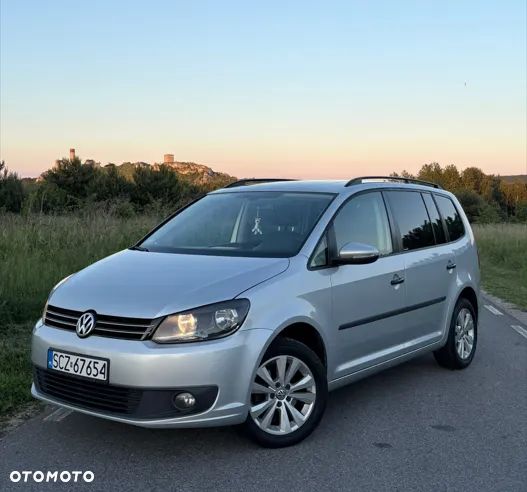 Volkswagen Touran - 1
