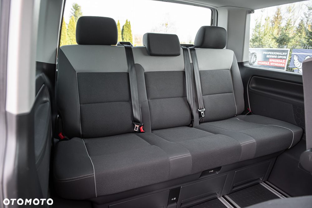 Volkswagen Multivan 2.0 TDI L1 70 Years Bulli - 15