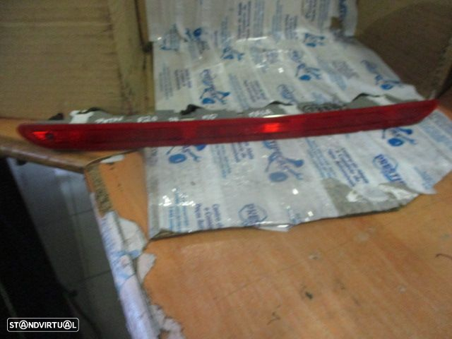 Farol Tras 90003938 BMW F20 2014 5P 3 STOP VALEO - 3