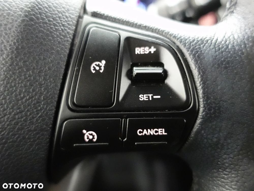 Kia Rio 1.4 CRDI Spirit - 37