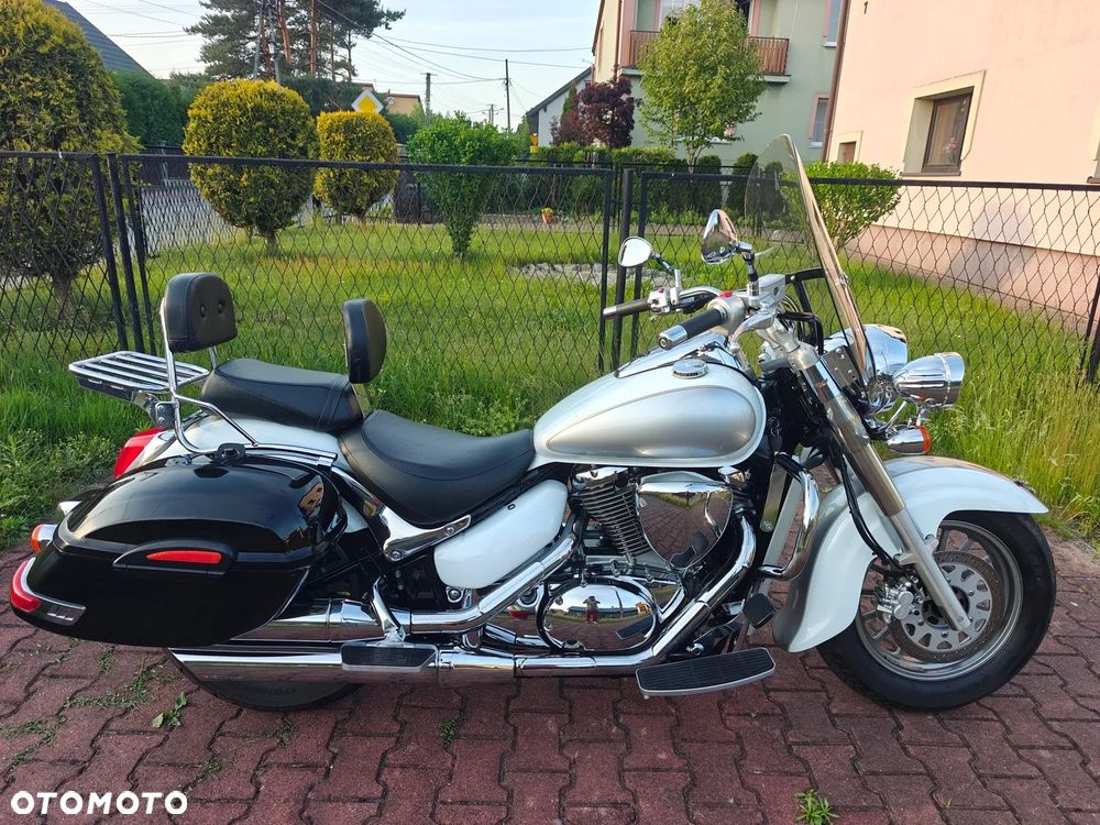 Suzuki Intruder - 2