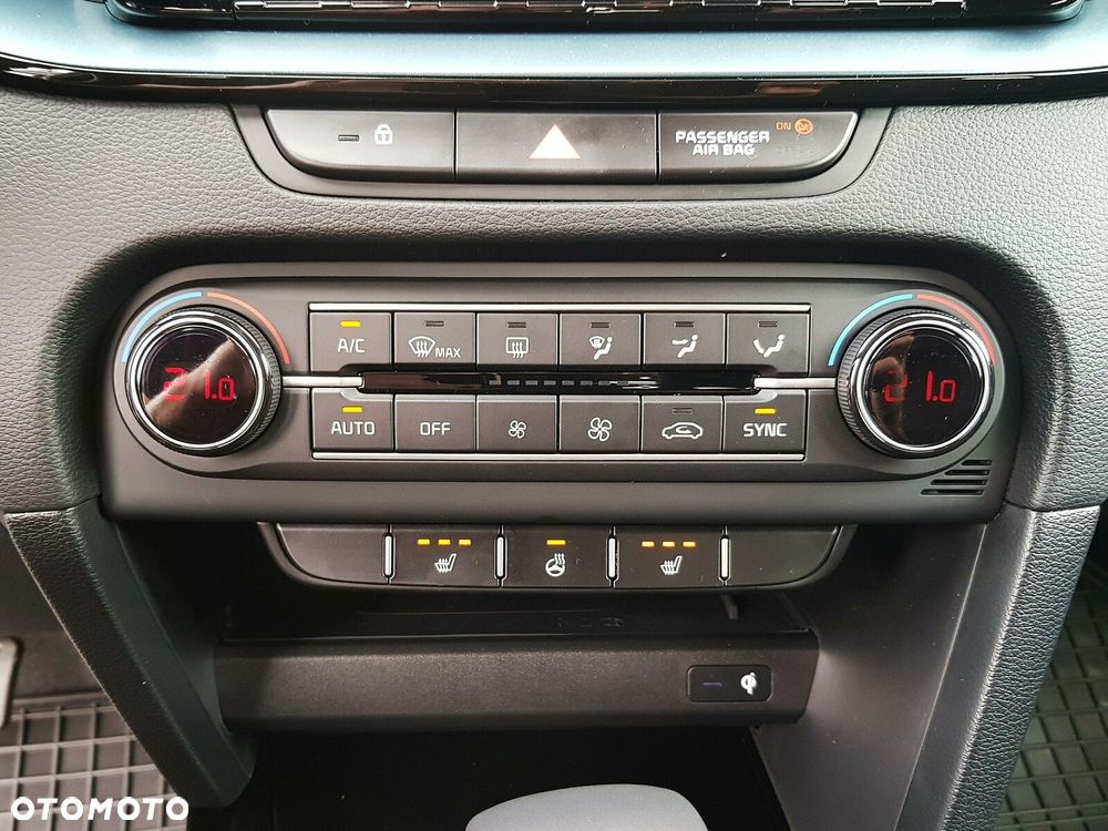 Kia XCeed 1.6 T-GDI Tribute DCT - 21