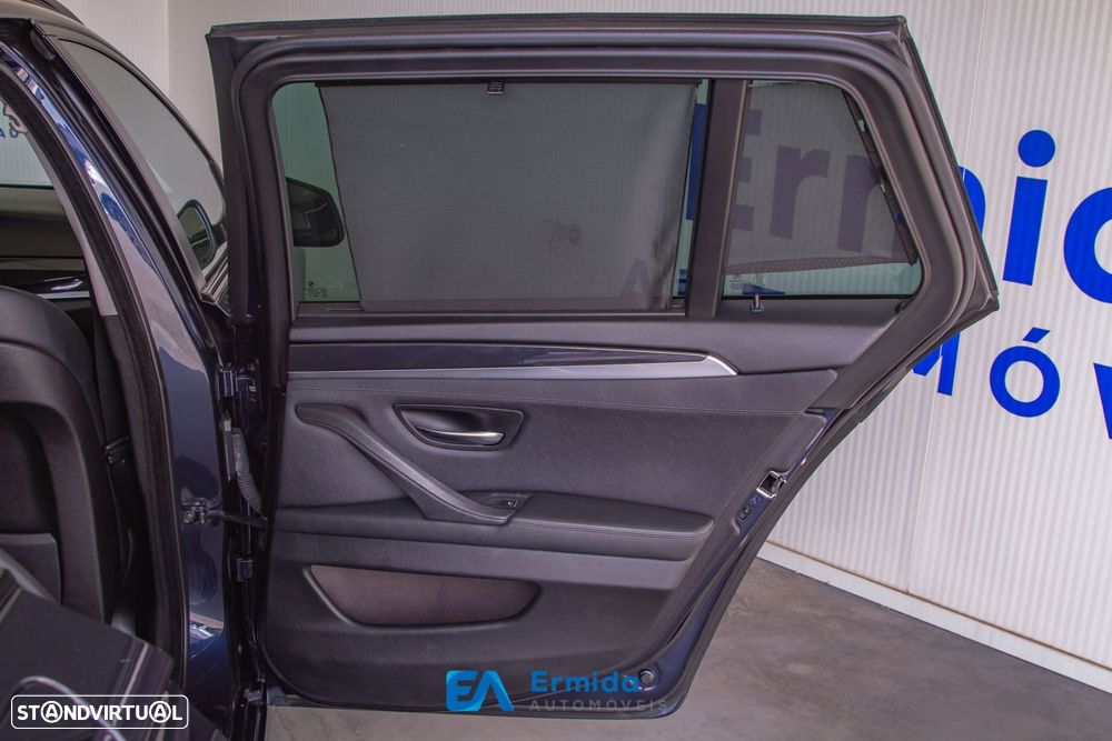BMW 520 d Auto - 35