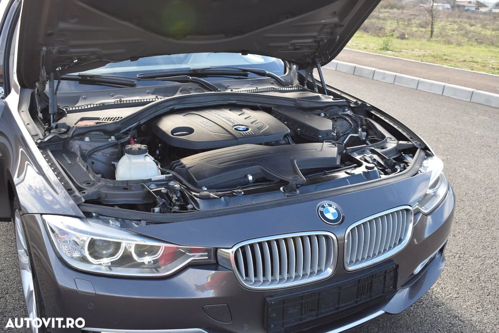 BMW Seria 3 320d Aut. Modern Line - 38