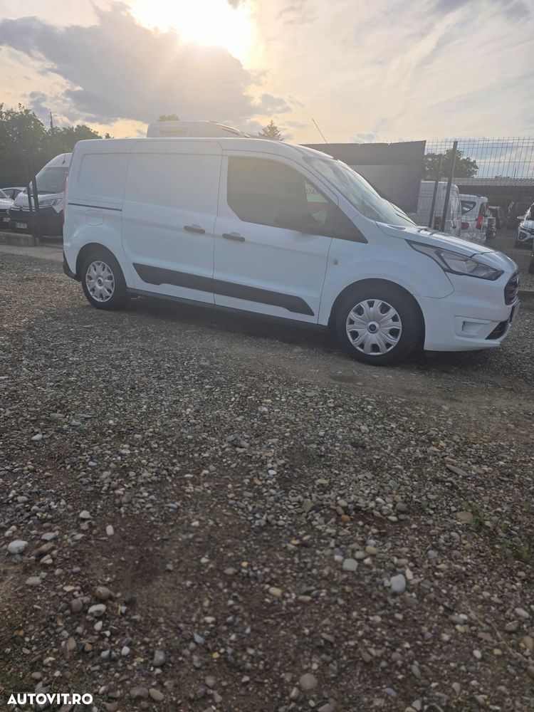 Ford TRANSIT CONNECT - 27