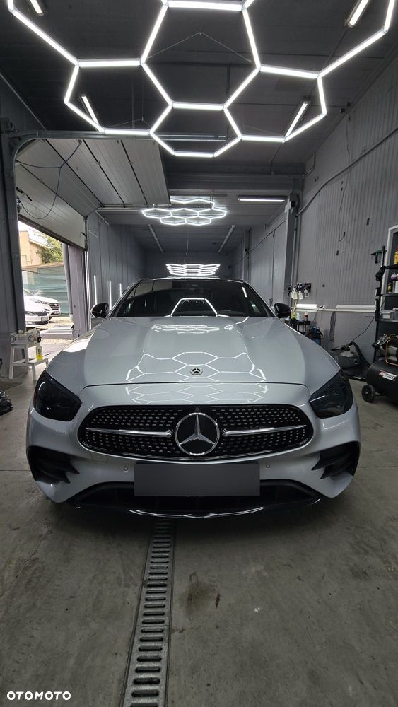Mercedes-Benz Klasa E 220 d 4-Matic AMG - 1