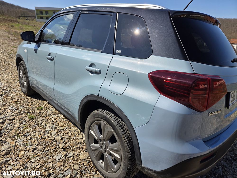 Suzuki Vitara 1.4 Boosterjet AllGrip MHEV Passion - 1