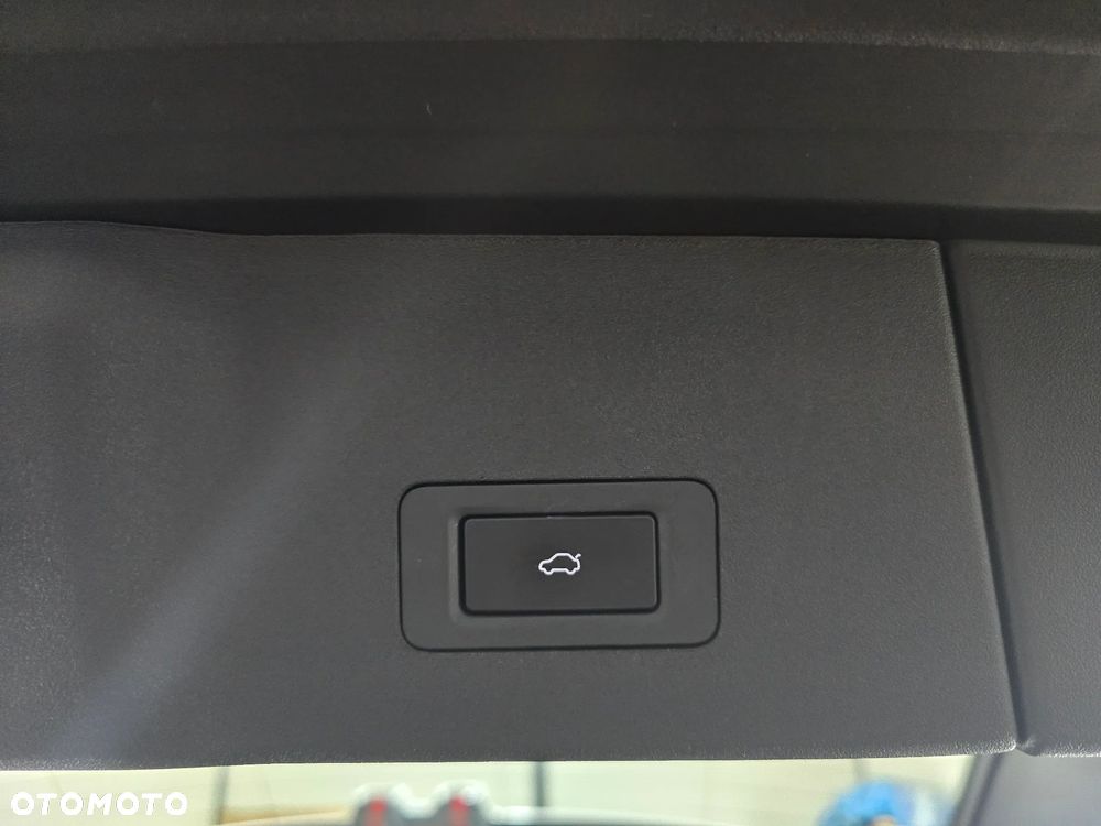 Omoda 9 1.5 Super Hybrid Exclusive AWD - 39