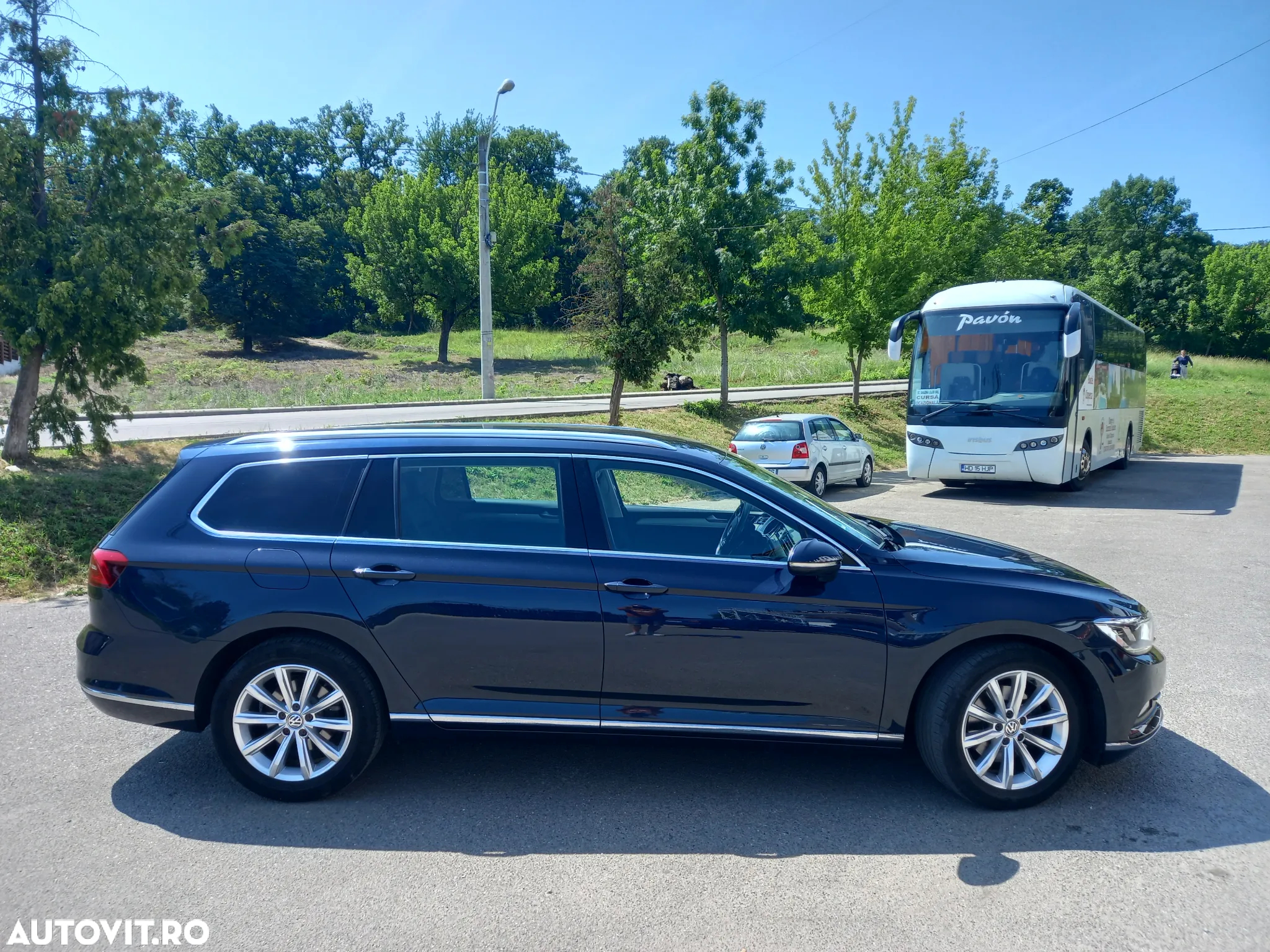 Volkswagen Passat Variant 2.0 TDI Highline - 19