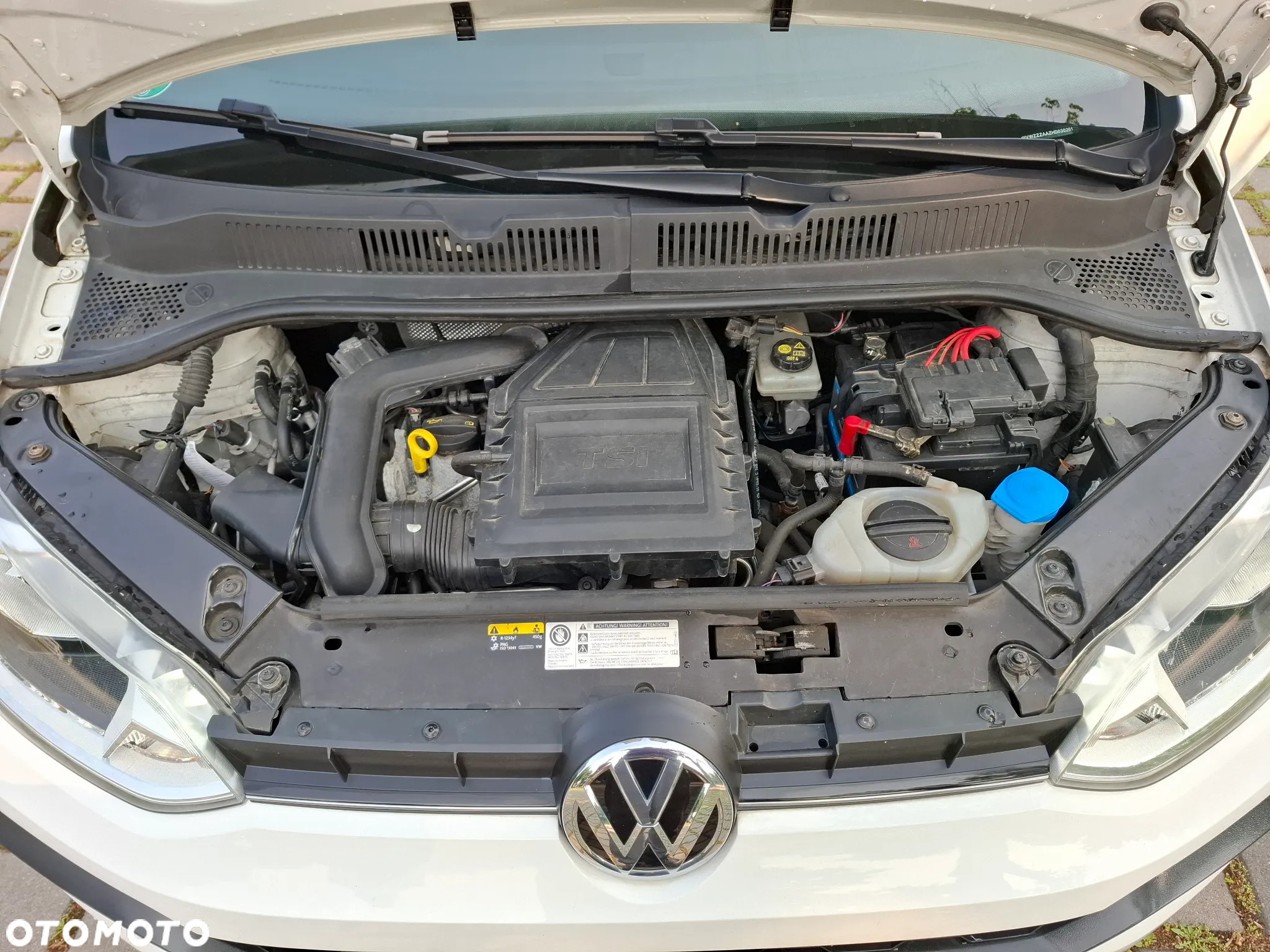 Volkswagen up! 1.0 TSI high - 18