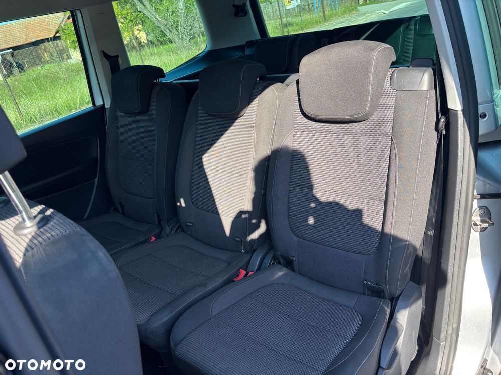 Volkswagen Sharan - 19