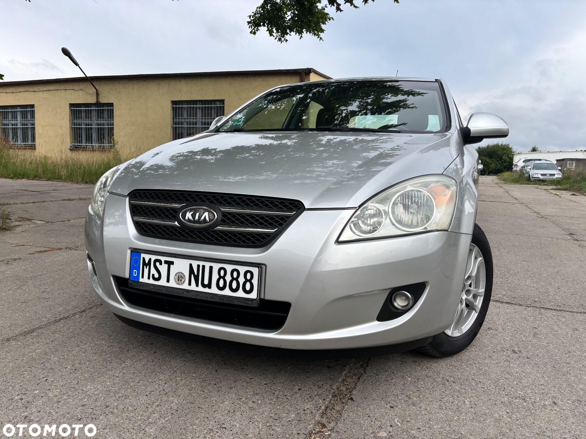 Kia Ceed 2.0 CVVT Spirit - 10