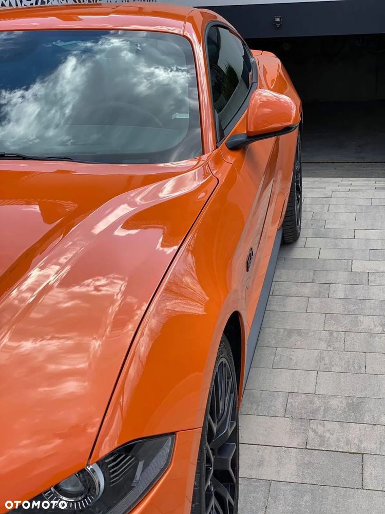 Ford Mustang 5.0 V8 GT - 6