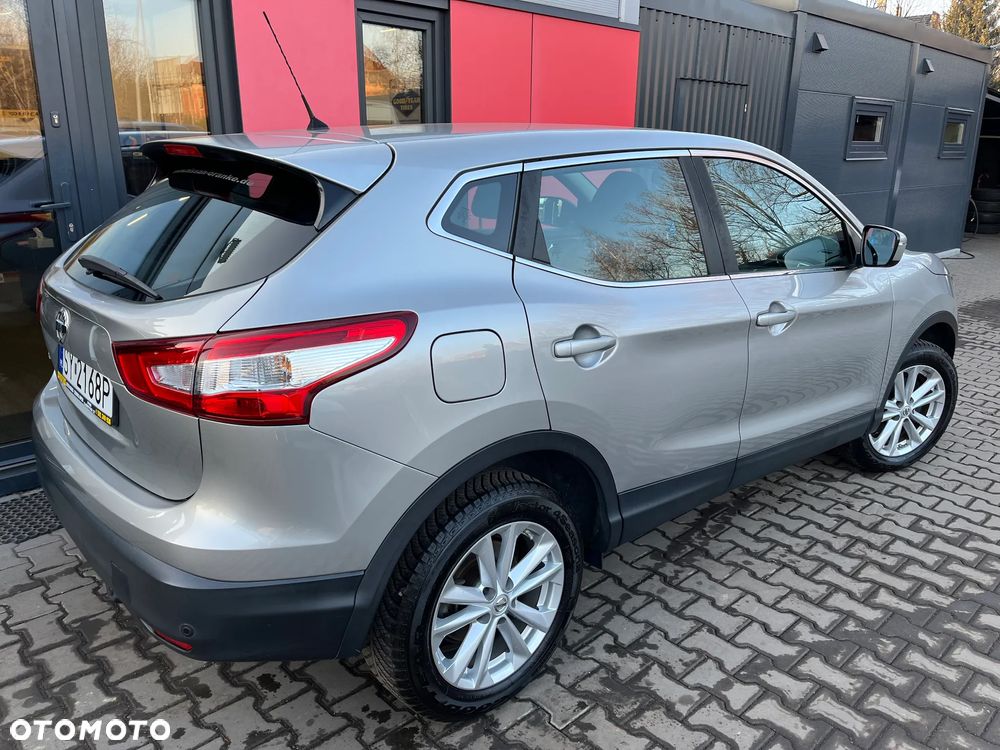 Nissan Qashqai 1.2 DIG-T TEKNA+ - 6