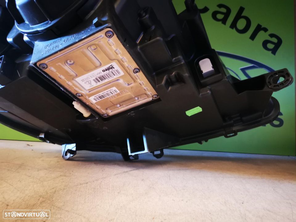 PEUGEOT 807 FAROL XENON - FF285 - 8