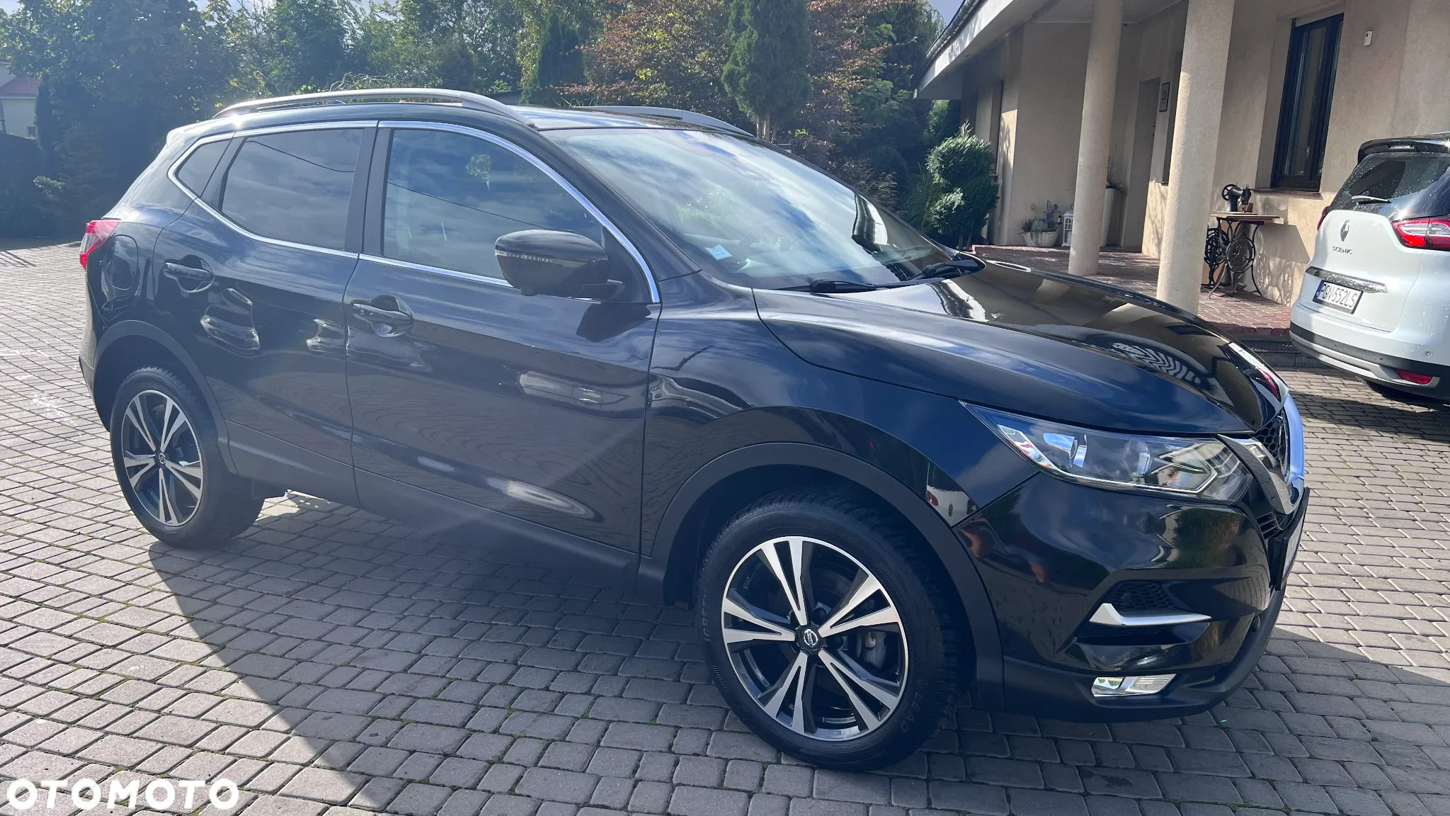 Nissan Qashqai 1.5 dCi N-CONNECTA - 9