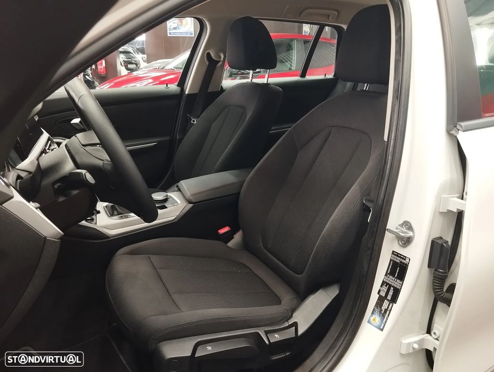 BMW 318 d Corporate Edition - 15