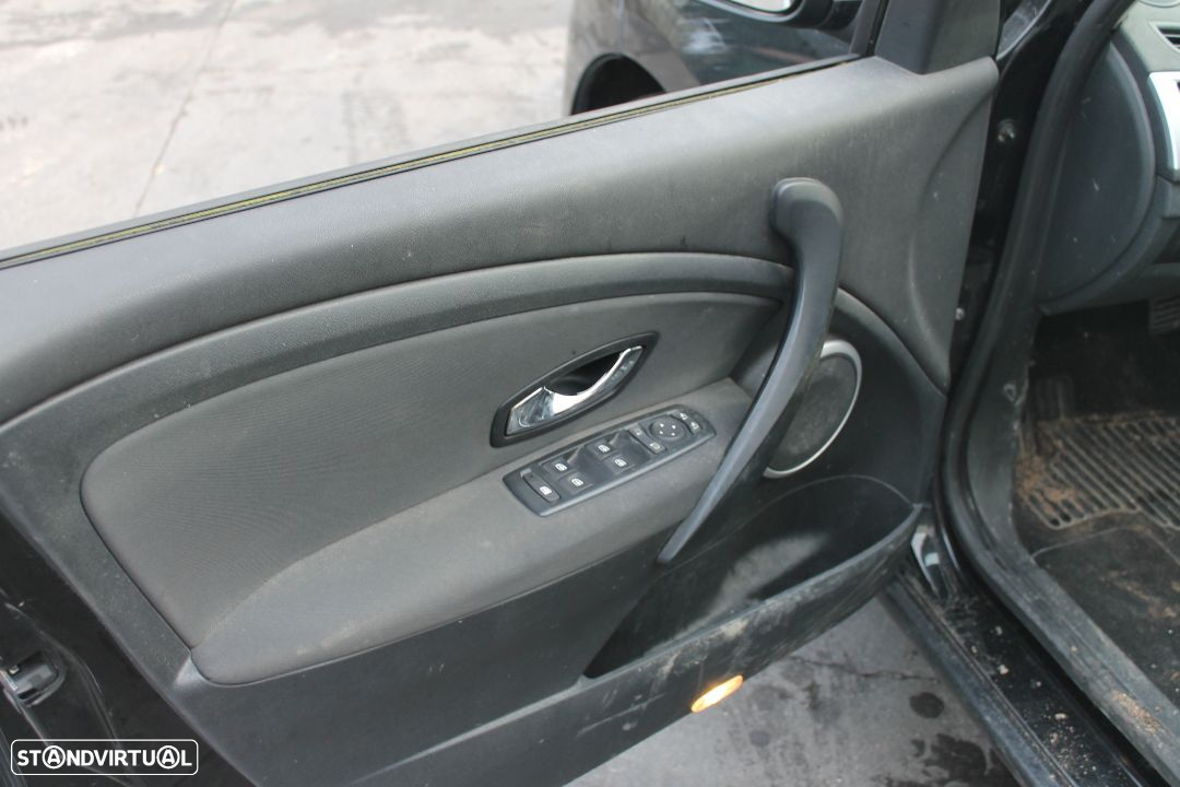 Renault Megane III SW de 2012 - 8