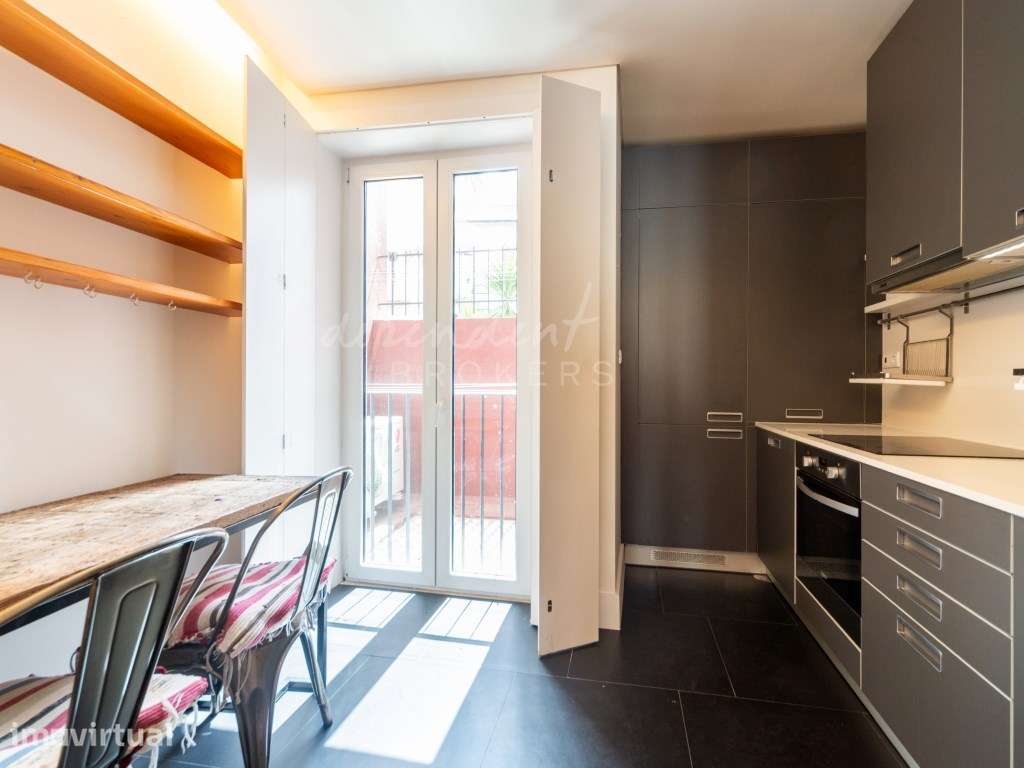 APARTAMENTO T2 PARA VENDA [LISBOA-SANTO ANTÓNIO] - Grande imagem: 5/15
