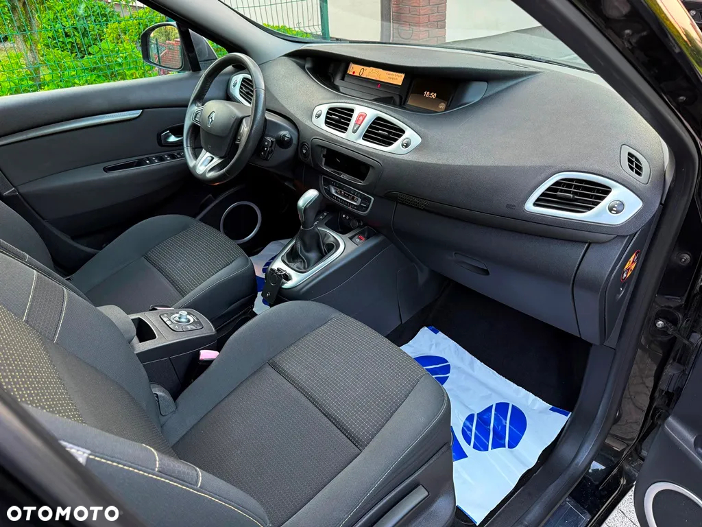 Renault Scenic 1.5dCi TomTom Edition EDC - 6