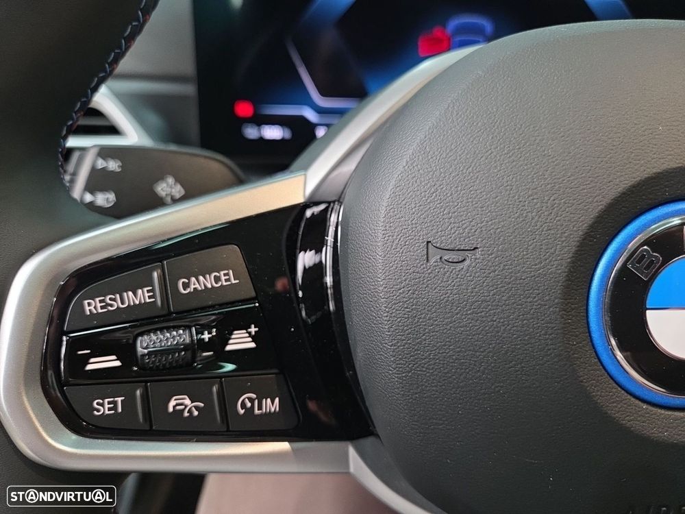 BMW i4 M60 Pack Desportivo M Pro - 17