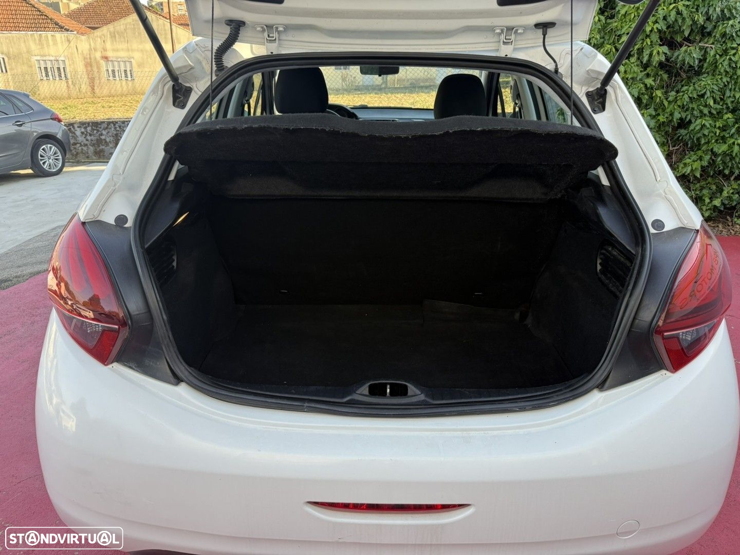 Peugeot 208 PureTech 68 Like - 15