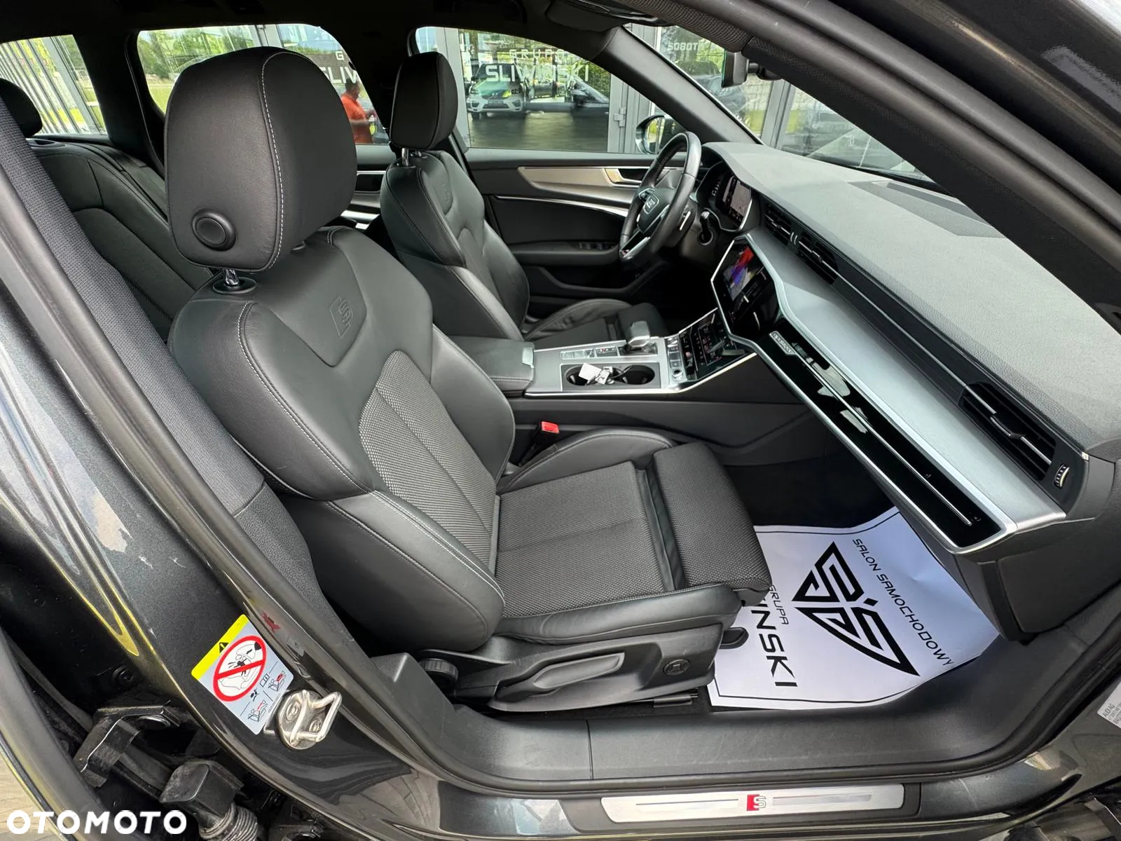 Audi A6 Avant 40 TDI quattro S tronic S line - 23